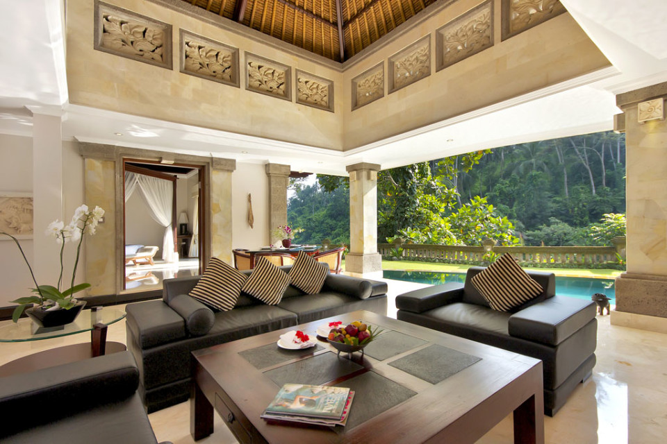 bali villa living room