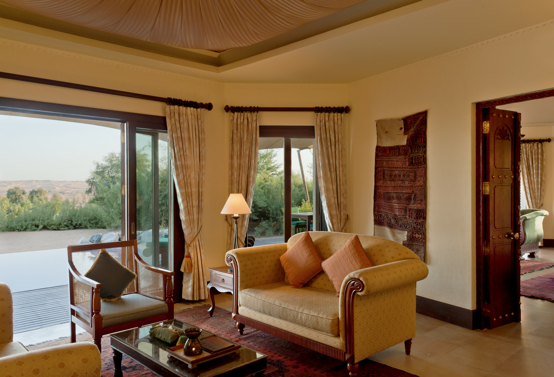 Al Maha-Royal Suite-Lounge