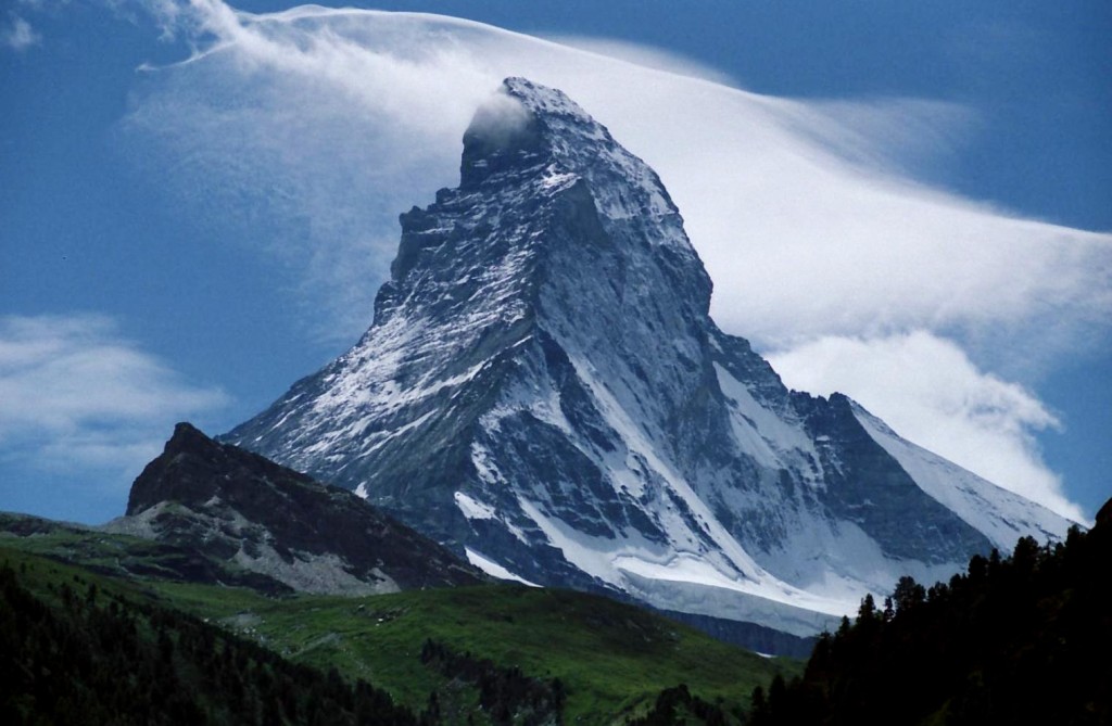 Peak_of_the_Matterhorn-Zermatt_Switzerland