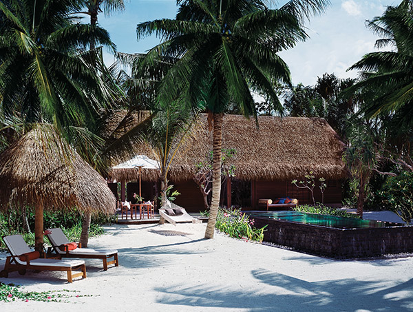 reethi_rah_maldives_Beach-villa-pool