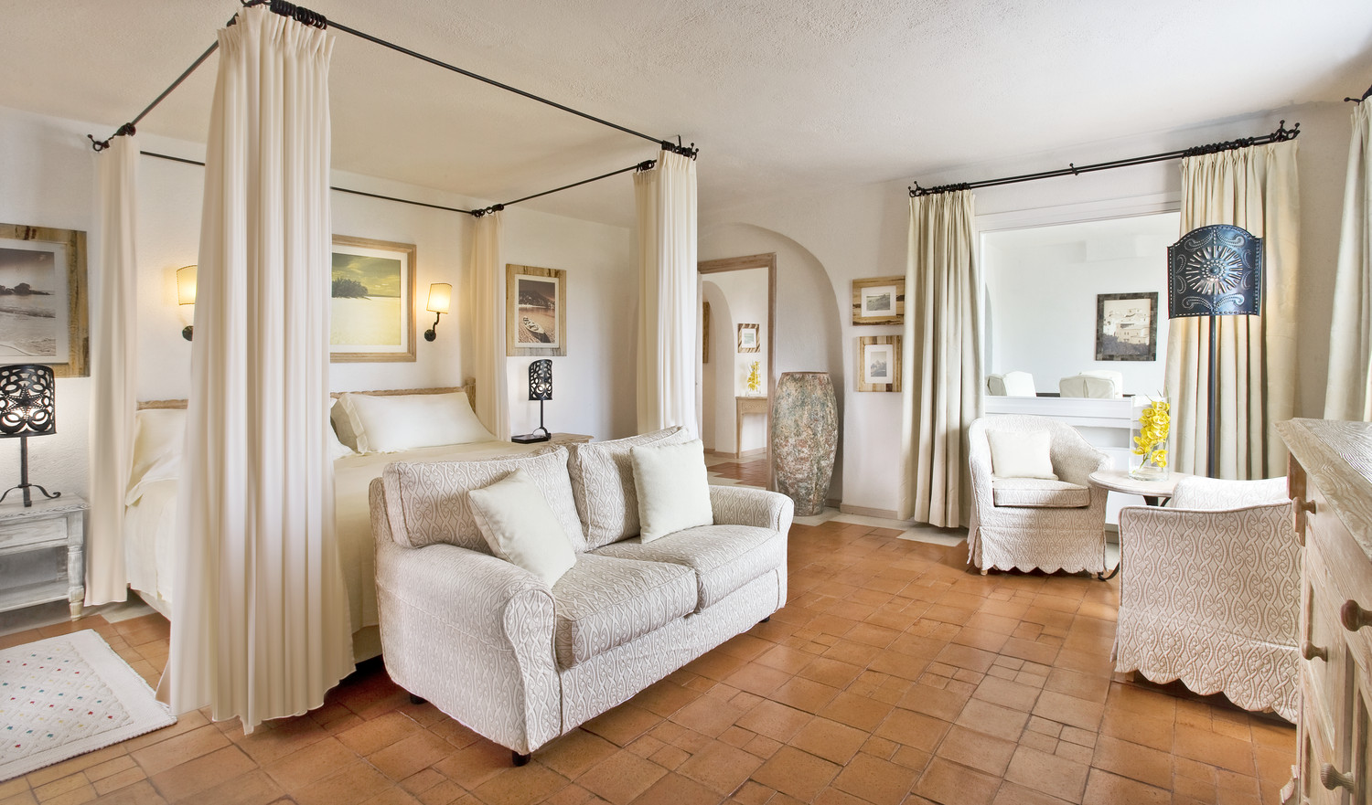 Romazzino-Royal Suite Bedroom
