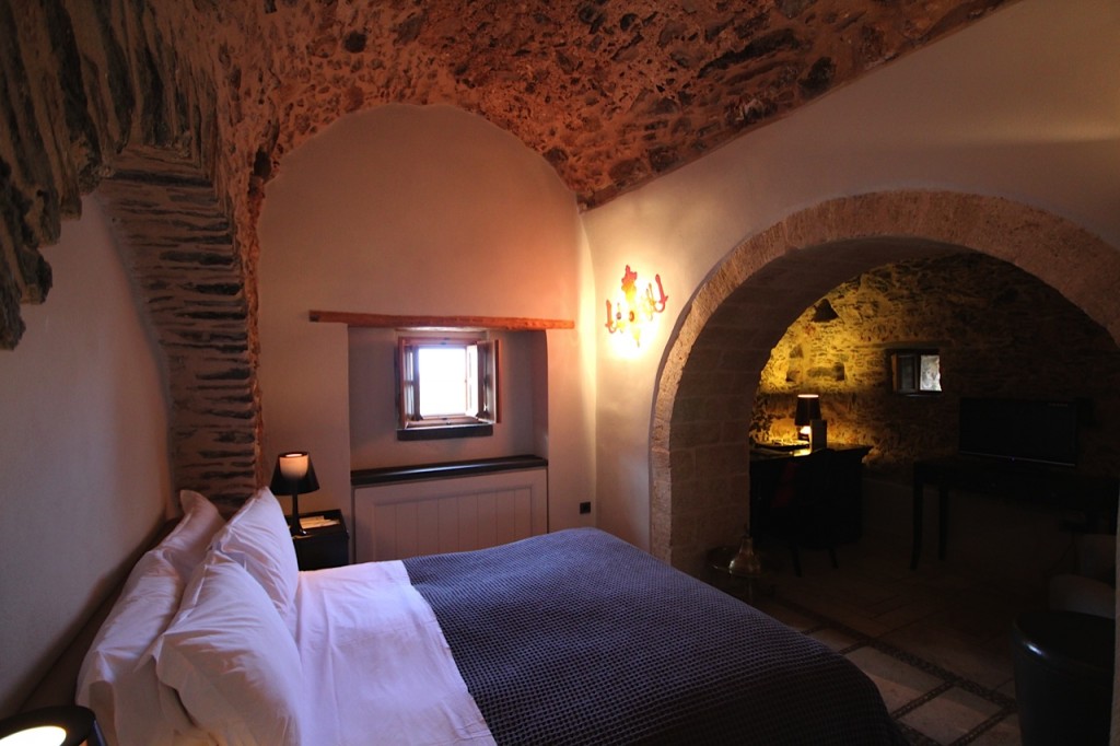 Bedroom in Kinsterna hotel, Greece