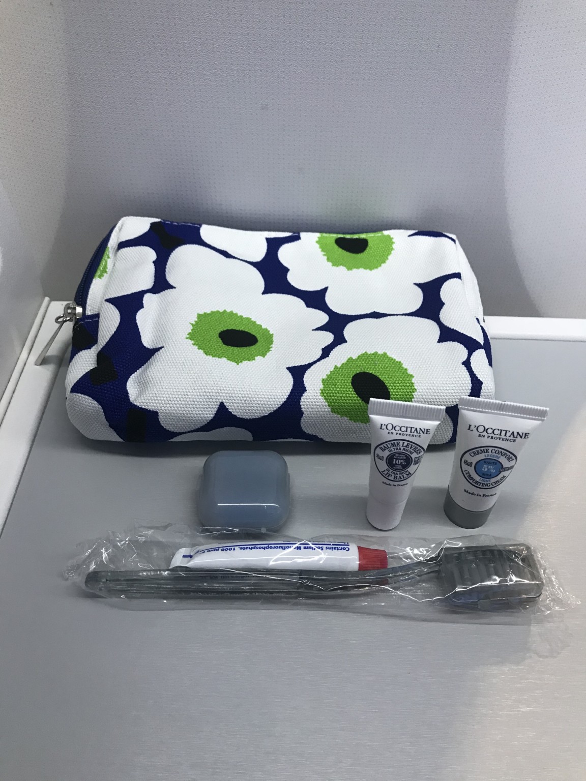 Amenities on board Finnair AY131 business class