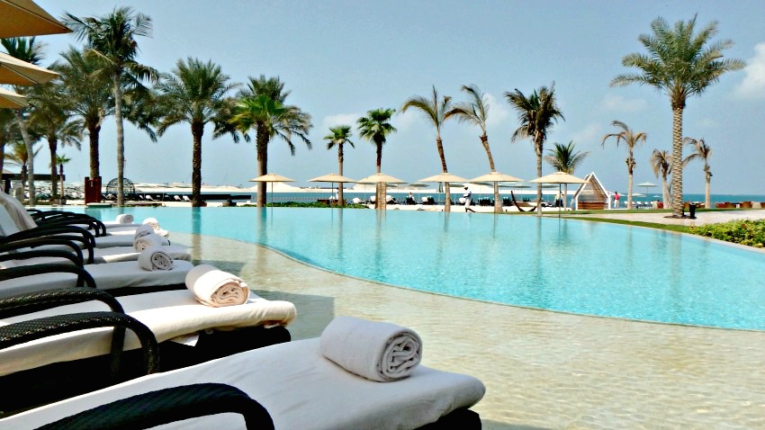 Four Seasons Resort Jumeirah Beach The Lux Traveller - 